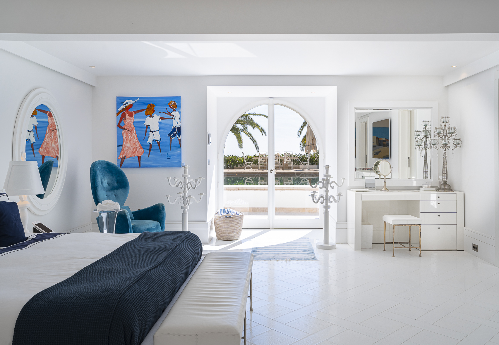 Waterfront Villa — photo 13